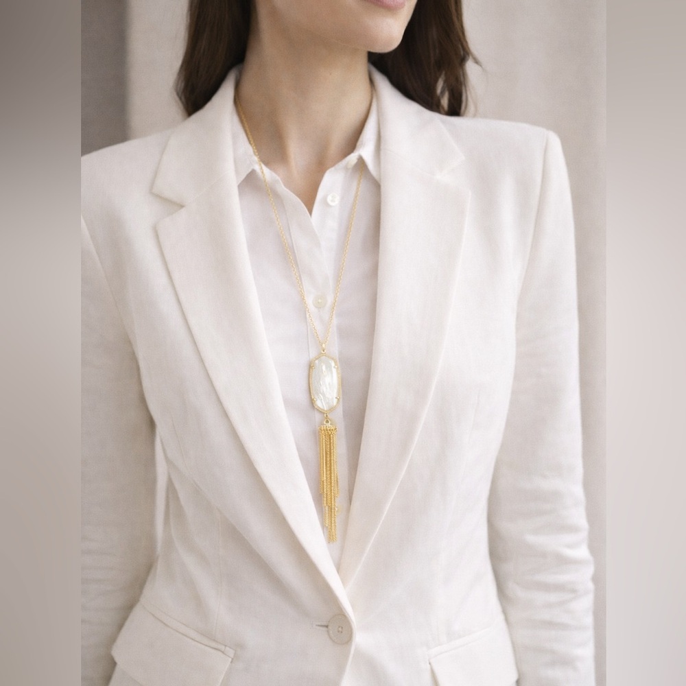 Kendra Scott Rayne Gold Long Pendant Necklace Ivory Mother-of-Pearl Preppy